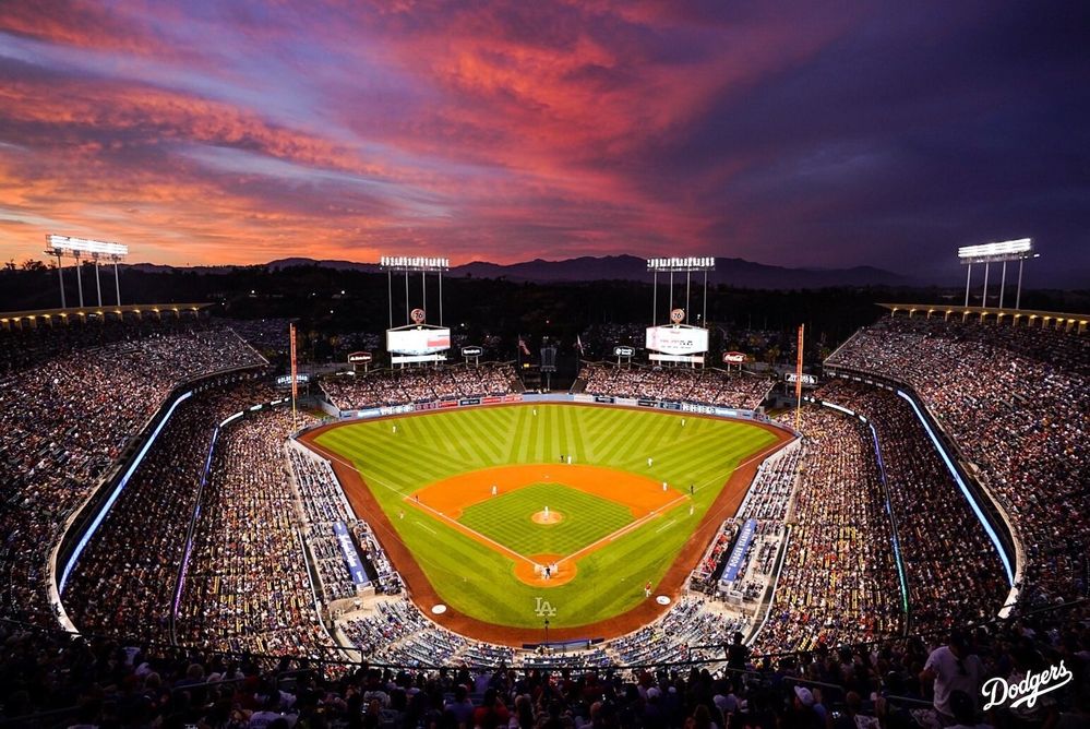 Dodger background.jpg